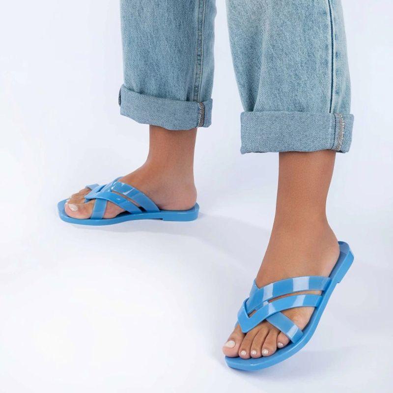 MELISSA LANA FLIP FLOP AD MELISSA LANA FLIP FLOP AD