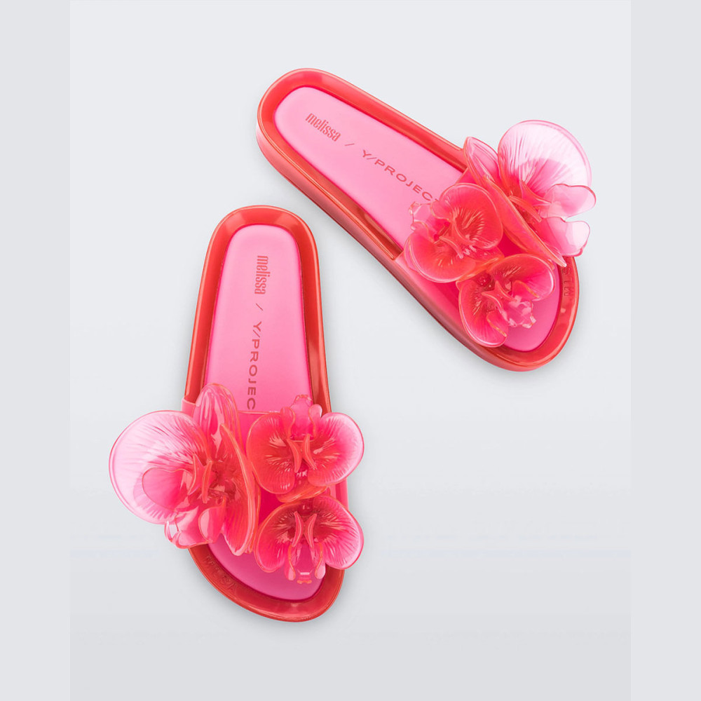 MELISSA BEACH SLIDE FLOWER + Y.PROJECT AD MELISSA BEACH SLIDE FLOWER + Y.PROJECT AD