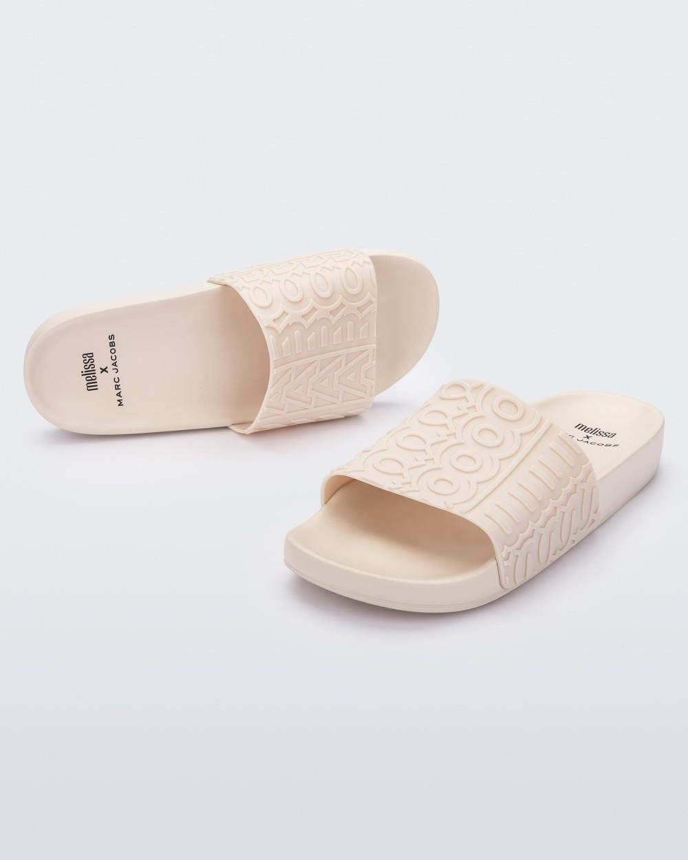 MELISSA SLIDE + MARC JACOBS AD MELISSA SLIDE + MARC JACOBS AD