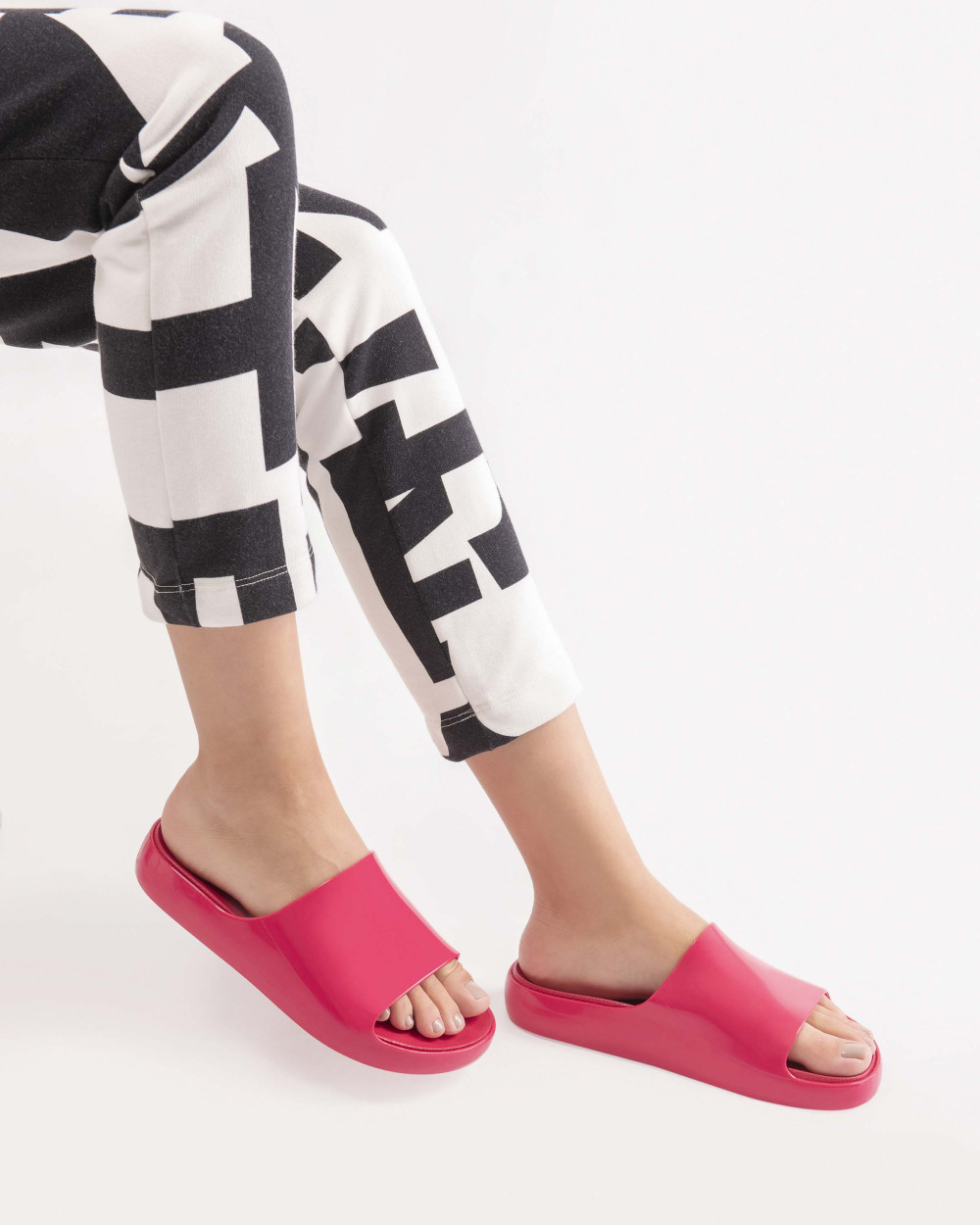 MELISSA CLOUD SLIDE AD MELISSA CLOUD SLIDE AD