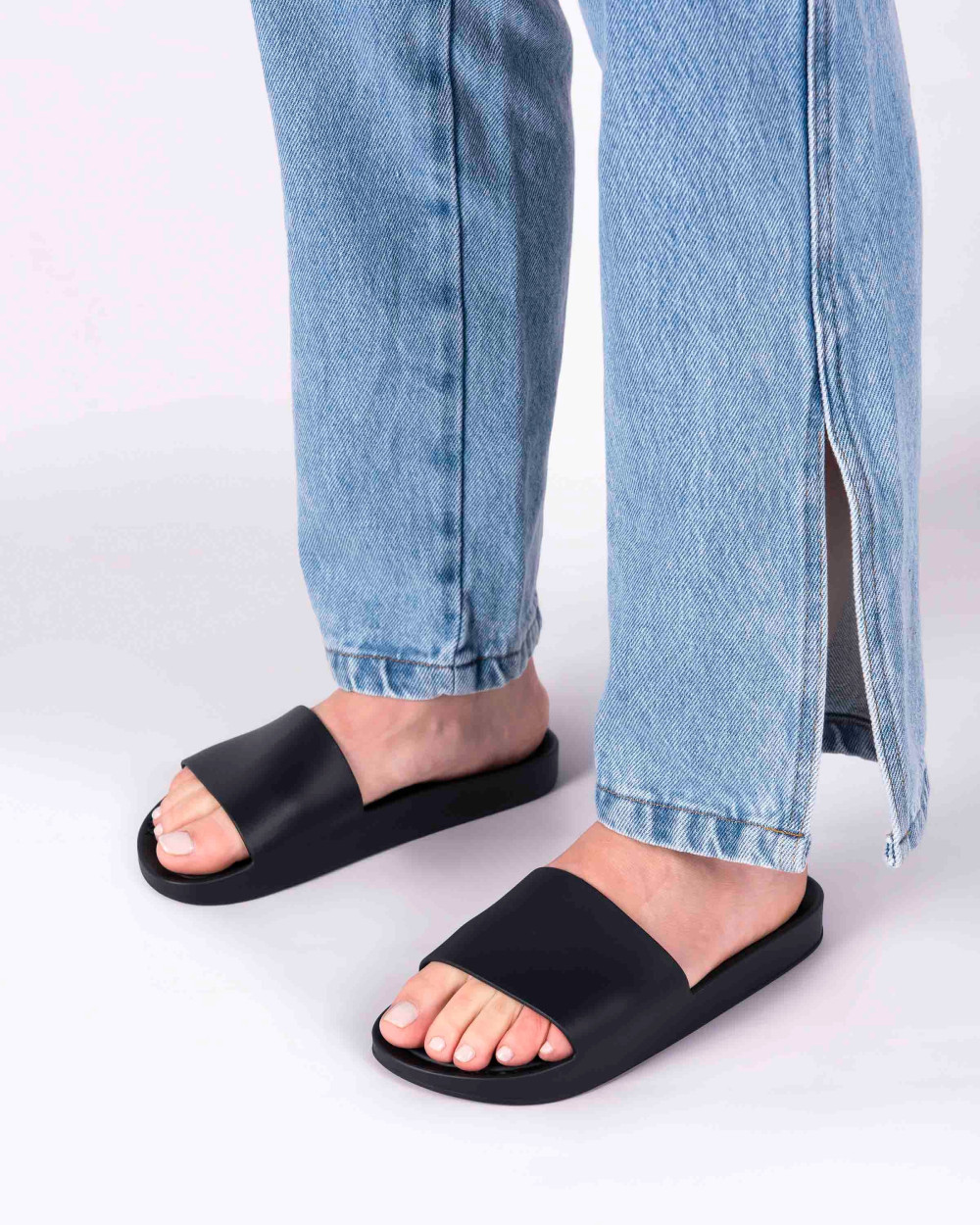 MELISSA BEACH SLIDE AD MELISSA BEACH SLIDE AD
