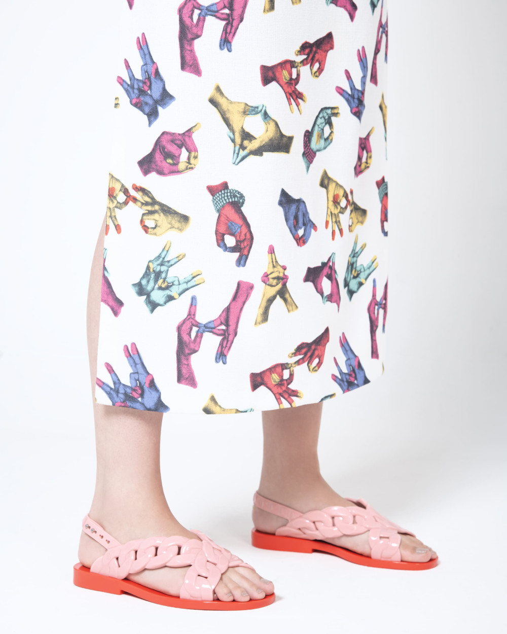 MELISSA BRACE SANDAL AD