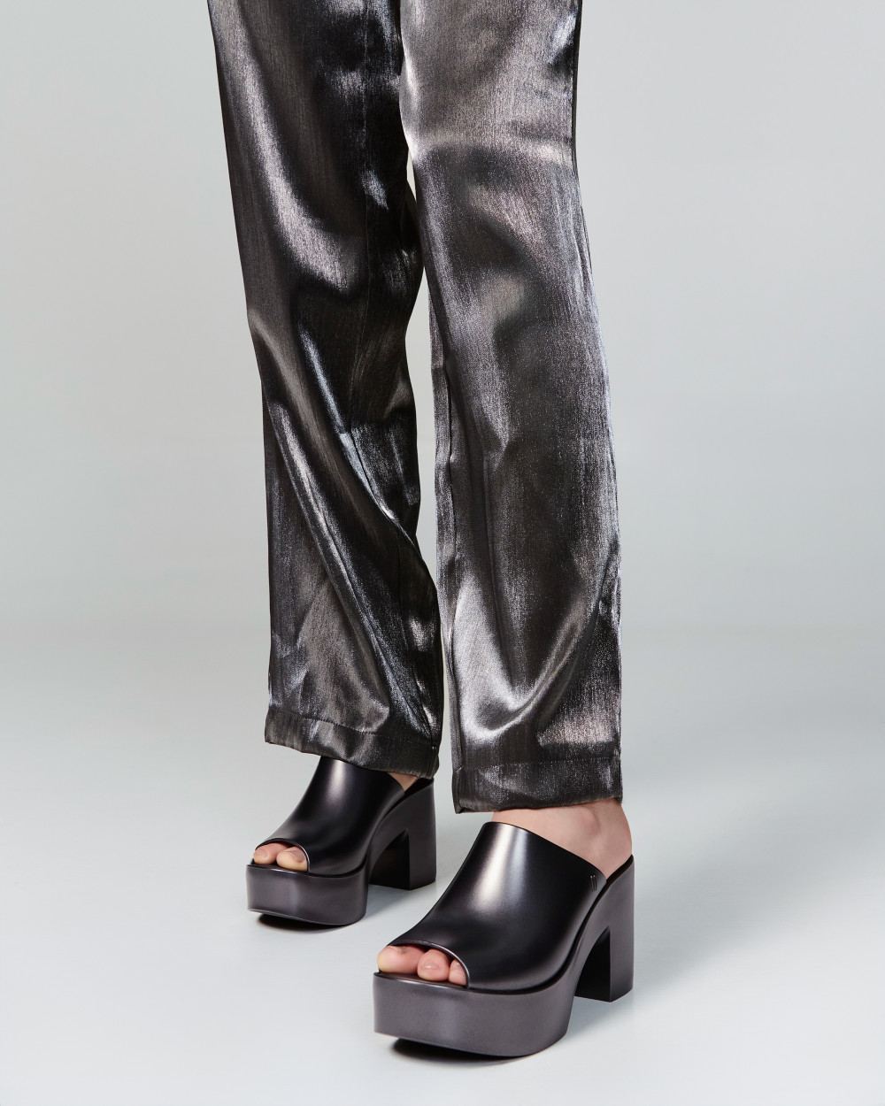 MELISSA MULE HYPE METALLIC