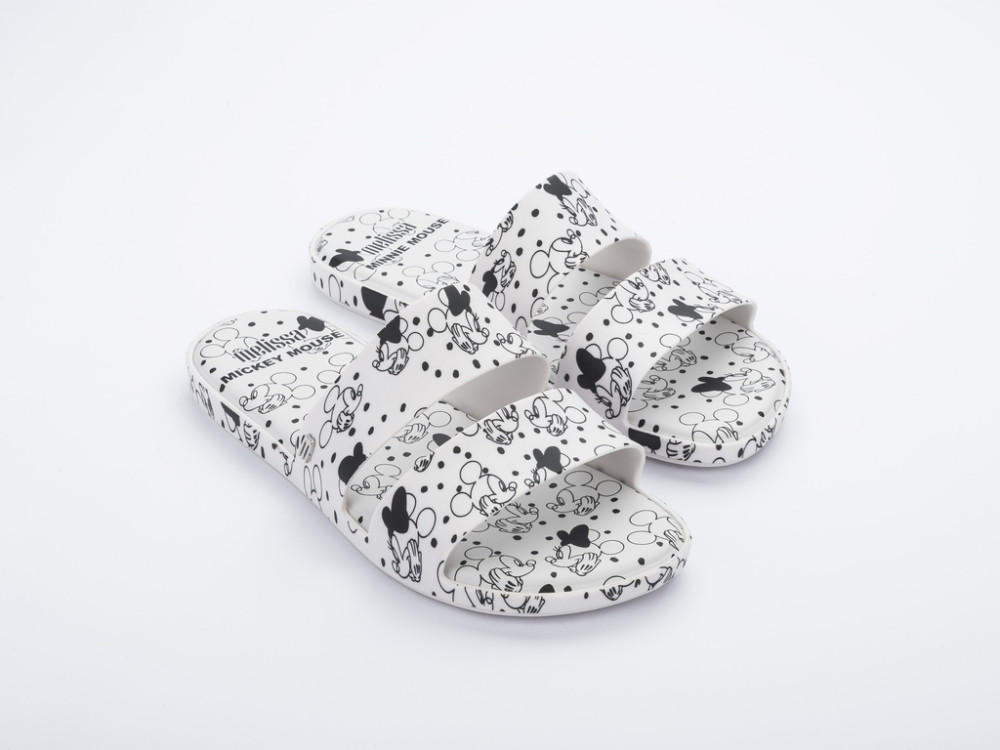 MELISSA COLOR POP + MICKEY AND FRIENDS AD