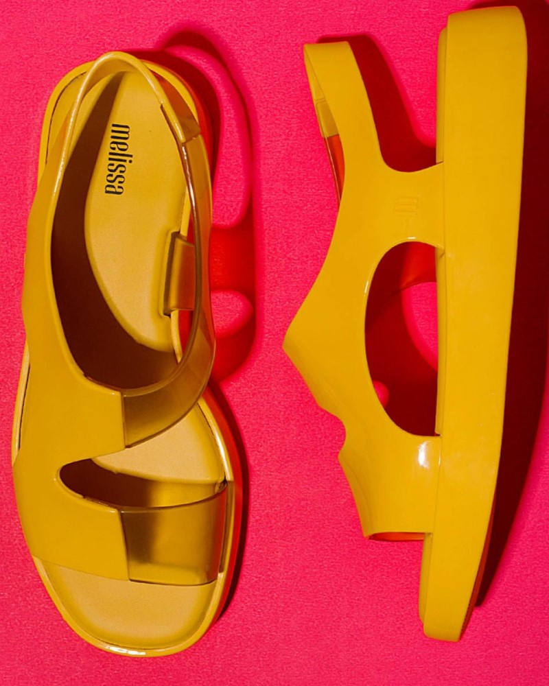 MELISSA FRANNY PLATFORM AD MELISSA FRANNY PLATFORM AD