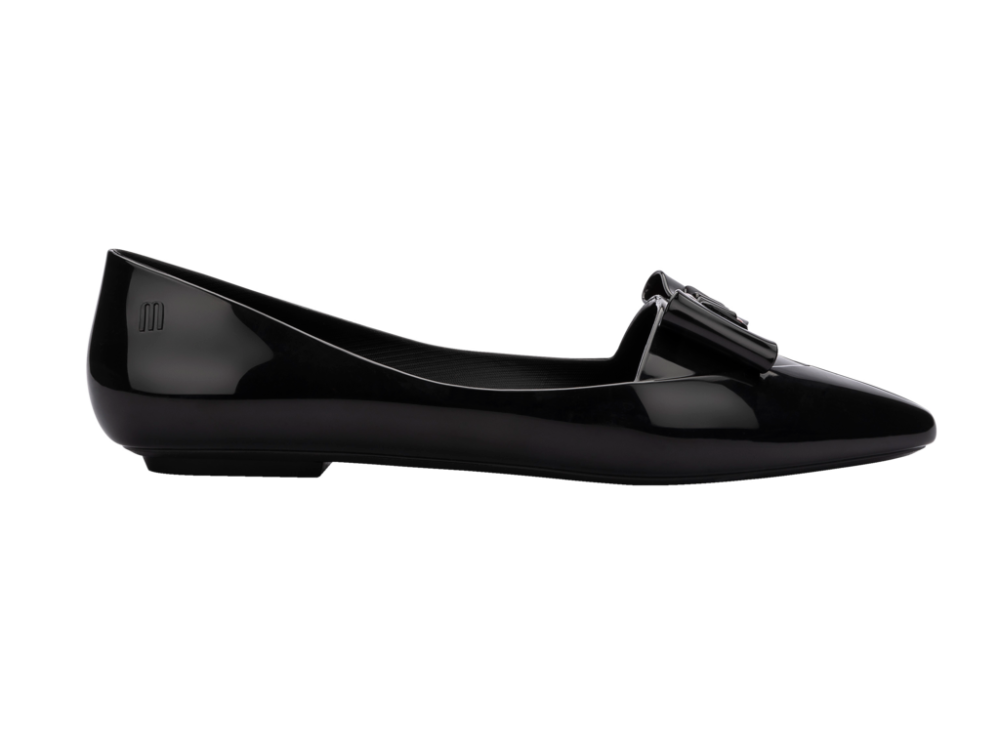 MELISSA POINTY CHIC AD