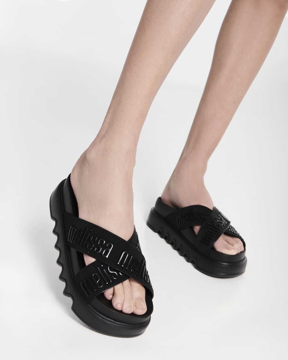 MELISSA CROSS M LOVER PLATFORM MELISSA CROSS M LOVER PLATFORM