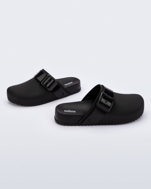 MELISSA COZY CLOG AD -