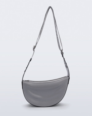 MELISSA VIBE BAG + STEAL THE LOOK -