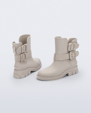 MELISSA BANG BOOT AD - 