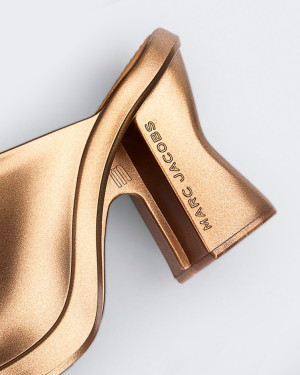 MELISSA MULE + MARC JACOBS AD - 
