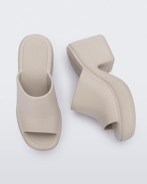 MELISSA FREE HIGH AD - 