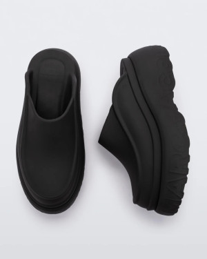 MELISSA CLOG + MARC JACOBS AD - 