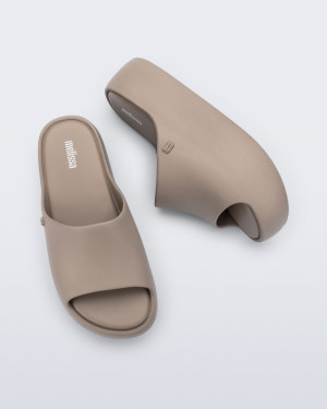 MELISSA FREE PLATFORM SLIDE AD - 