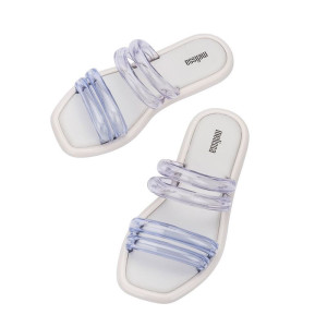 MELISSA AIRBUBBLE SLIDE AD -
