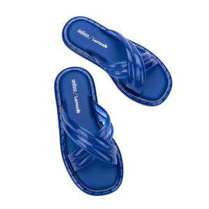 MELISSA CALI + LARROUDÉ AD - 