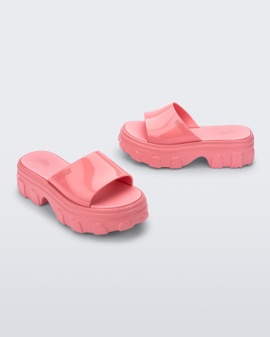 MELISSA ELLA SLIDE AD -