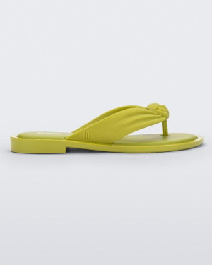 MELISSA BELLA AD -