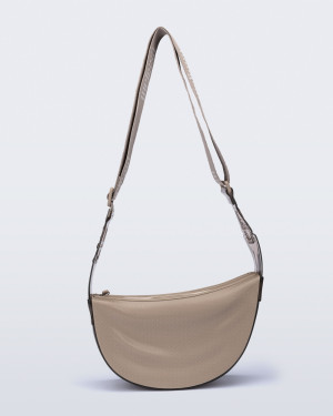 MELISSA VIBE BAG AD - 