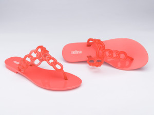 MELISSA BIG CHAIN AD -