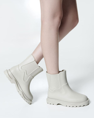 MELISSA FREE OUT AD -