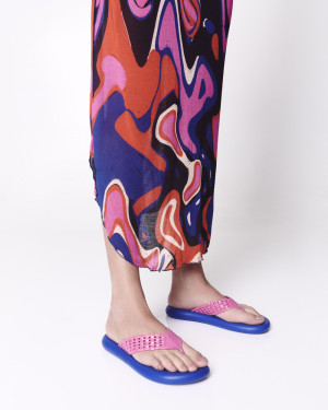 MELISSA POSSESSION FLIP FLOP AD - 