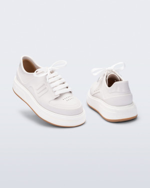 MELISSA BOLD SNEAKER AD -