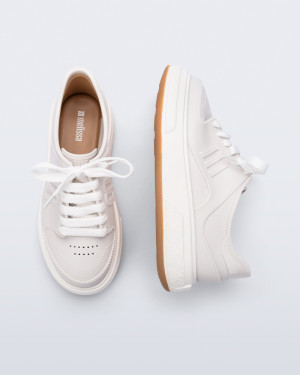 MELISSA BOLD SNEAKER AD -