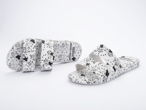 MELISSA COLOR POP + MICKEY AND FRIENDS AD - 