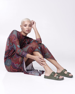 MELISSA COZY SLIDE M LOVER AD - 