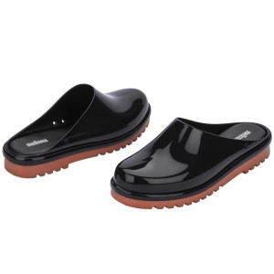 MELISSA SMART CLOG AD - 