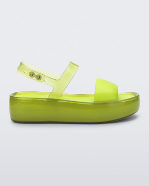 MELISSA FLOAT PLATFORM AD -