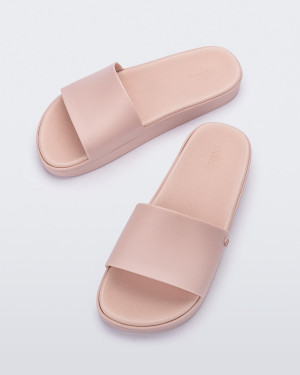 MELISSA BEACH SLIDE NEXT GEN AD -