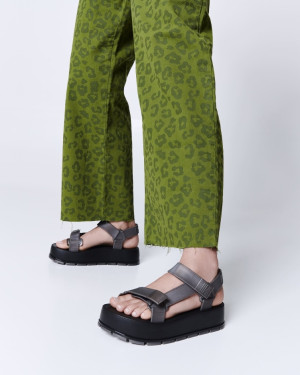 MELISSA FLOWING PLATFORM AD -