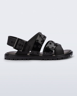 MELISSA LOCK SANDAL AD - 