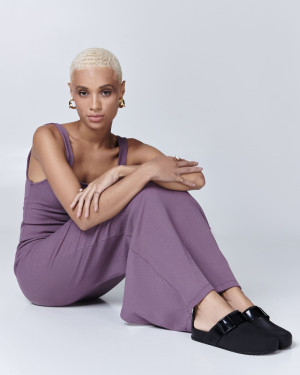 MELISSA COZY CLOG AD -