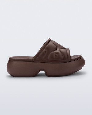 MELISSA FREE PUFF PLATFORM AD MELISSA FREE PUFF PLATFORM AD