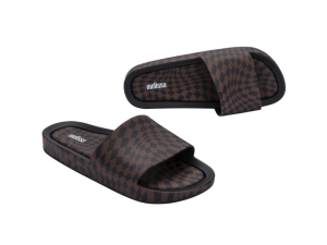 MELISSA BEACH SLIDE PRINT II AD -