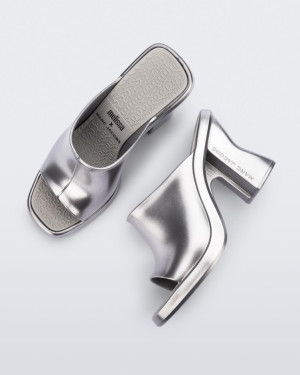 MELISSA MULE + MARC JACOBS AD - 