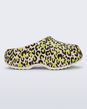 MELISSA FREE CLOG PRINTED PLATFORM AD - 