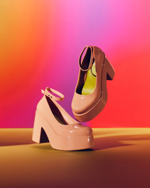 MELISSA DOLL HEEL AD - 