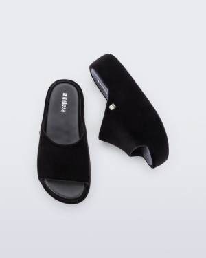 MELISSA FREE PLATFORM SLIDE VELVET AD - 