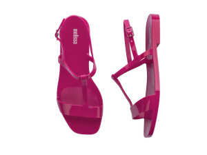 MELISSA ESSENTIAL NEW FEMME AD - 