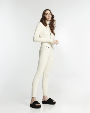 MELISSA FREE PLATFORM SLIDE VELVET AD - 