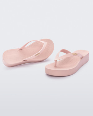 MELISSA SUN VENICE PLATFORM AD - 