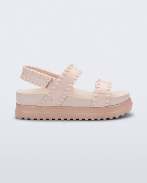 MELISSA DUNE PLATFORM AD MELISSA DUNE PLATFORM AD