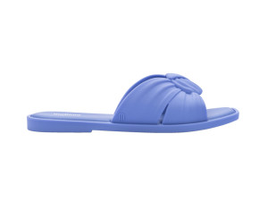 MELISSA PLUSH AD MELISSA PLUSH AD