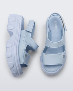 MELISSA ELLA MOVE AD - 