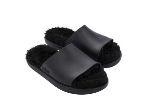 MELISSA FLUFFY SLIDE AD -