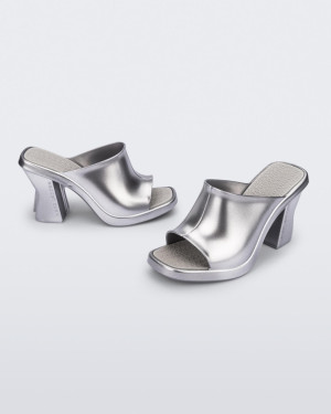 MELISSA MULE + MARC JACOBS AD - 